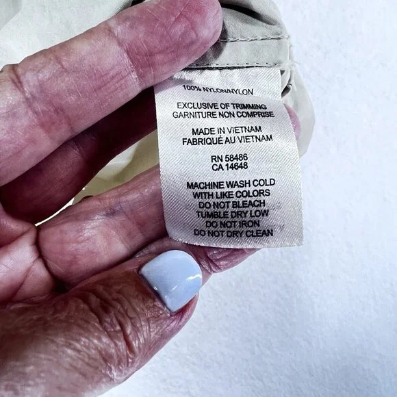 White Sierra Outdoor Shirt Beige Medium Fishing Hiking Vented Rolled Sleeves - Picture 11 of 16